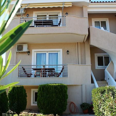 Helen'S Sounio Apartments Sounion Bagian luar foto