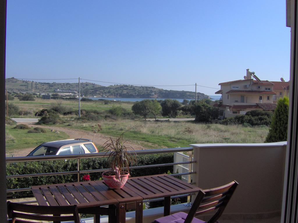 Helen'S Sounio Apartments Sounion Bagian luar foto