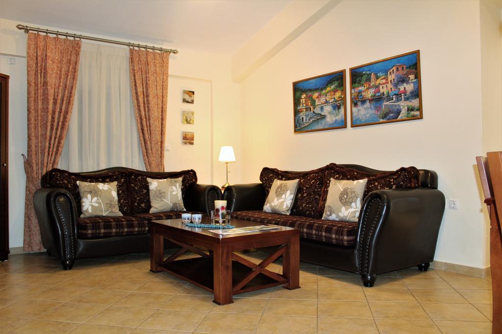 Helen'S Sounio Apartments Sounion Bagian luar foto